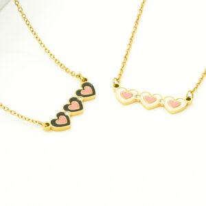triple connected heart to heart enamel necklace