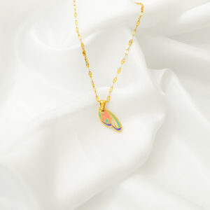 artistic butterfly wing pendant necklace